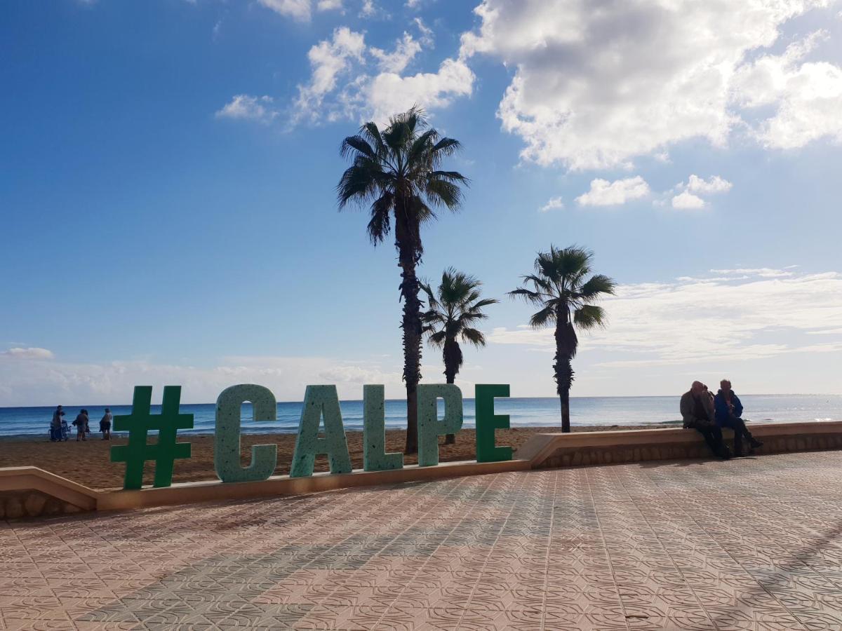 By The Beach Calp Extérieur photo